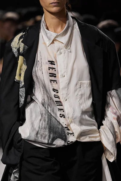 Look 36